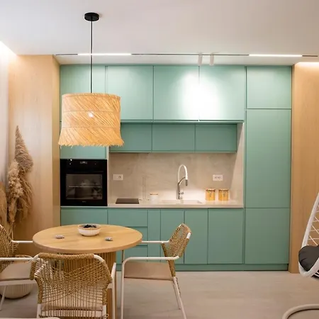 Sea La Vie - Beachside